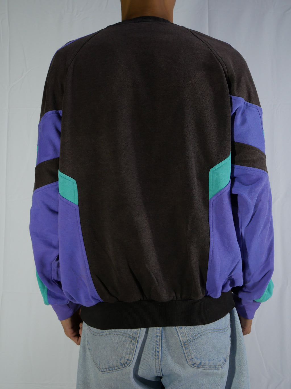 (L) Adidas Crewneck