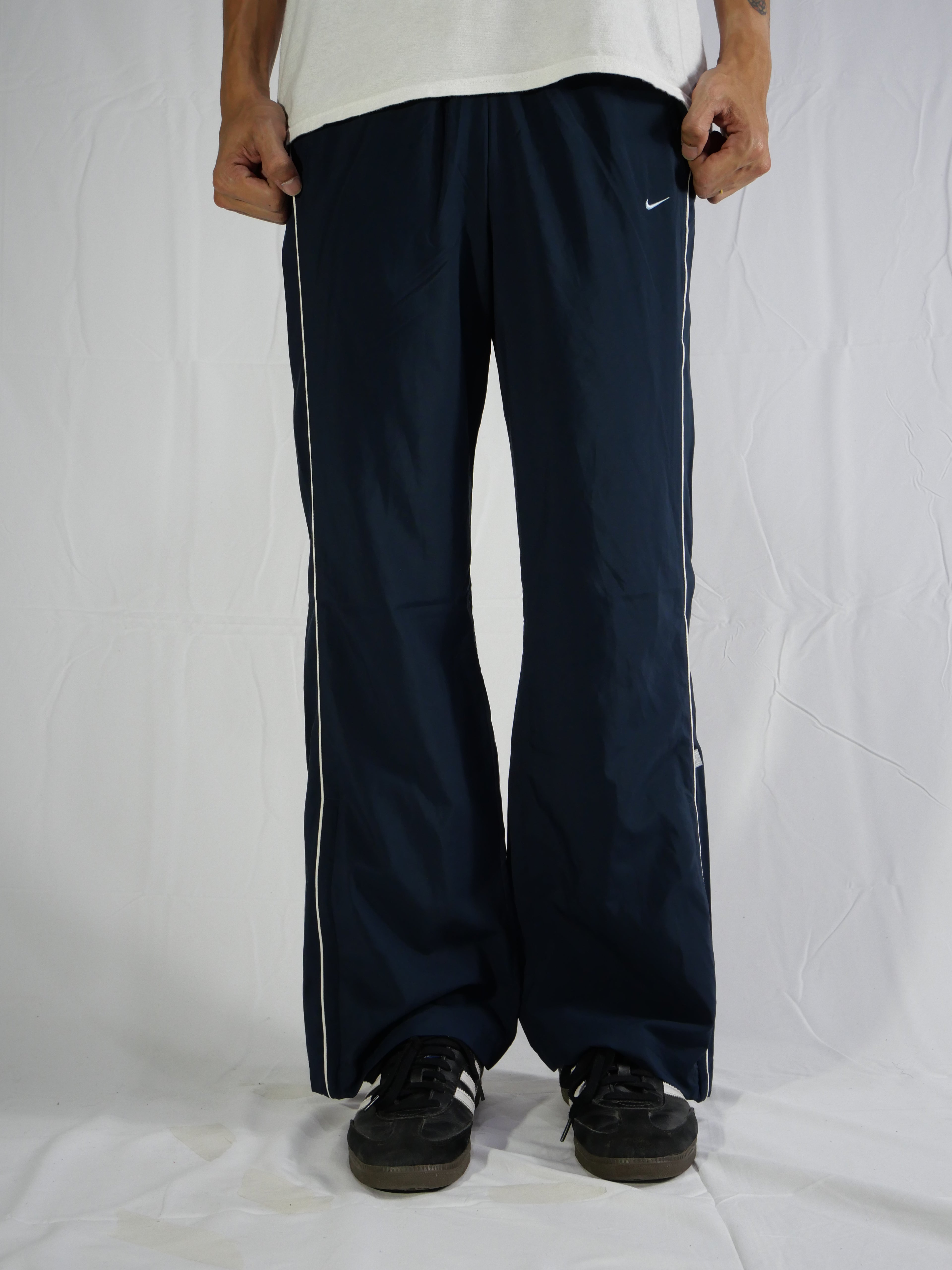 (M) Nike Track Pants