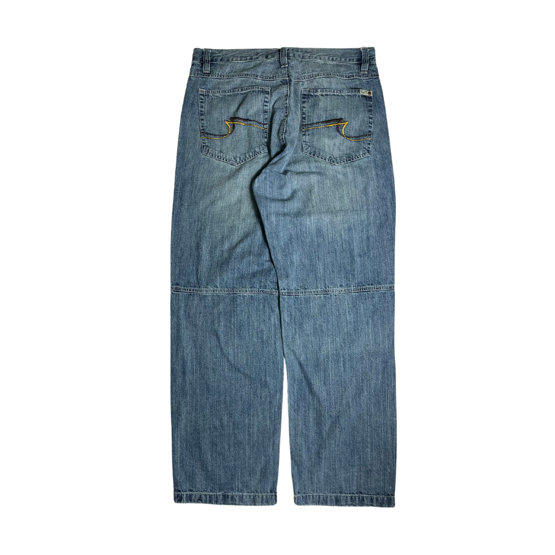 (38) IOT29 Jeans