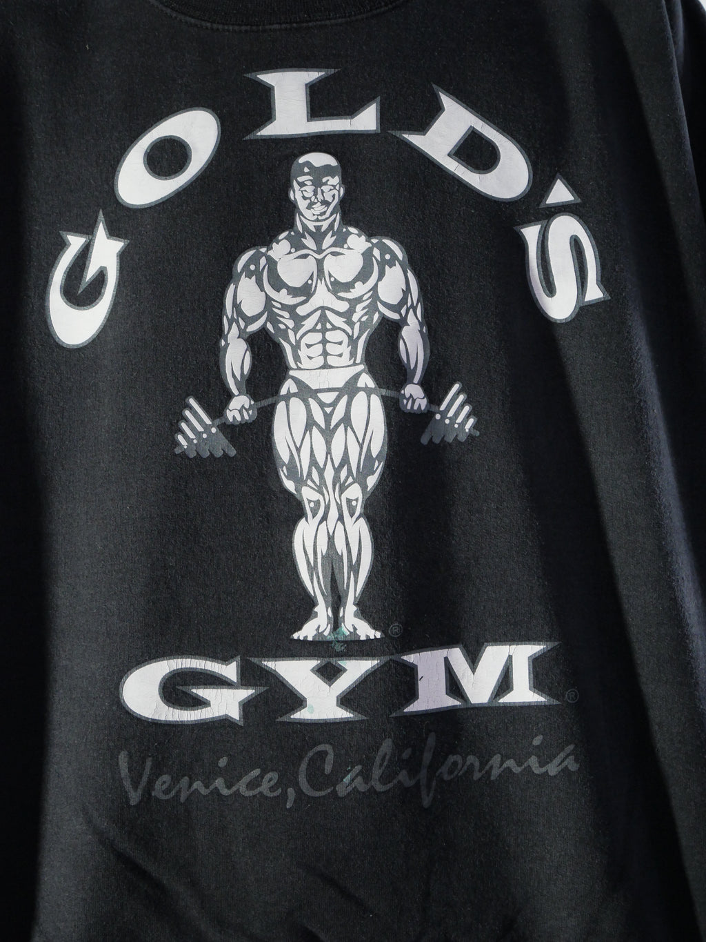 (L) Gold’s Gym Crewneck