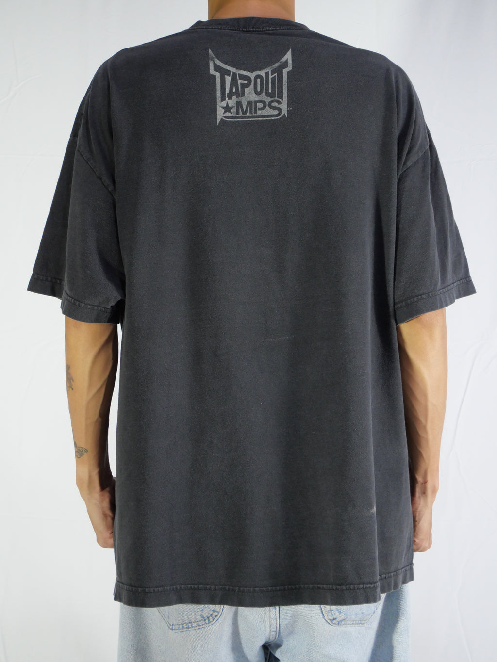 (XL) Tap Out T-Shirt