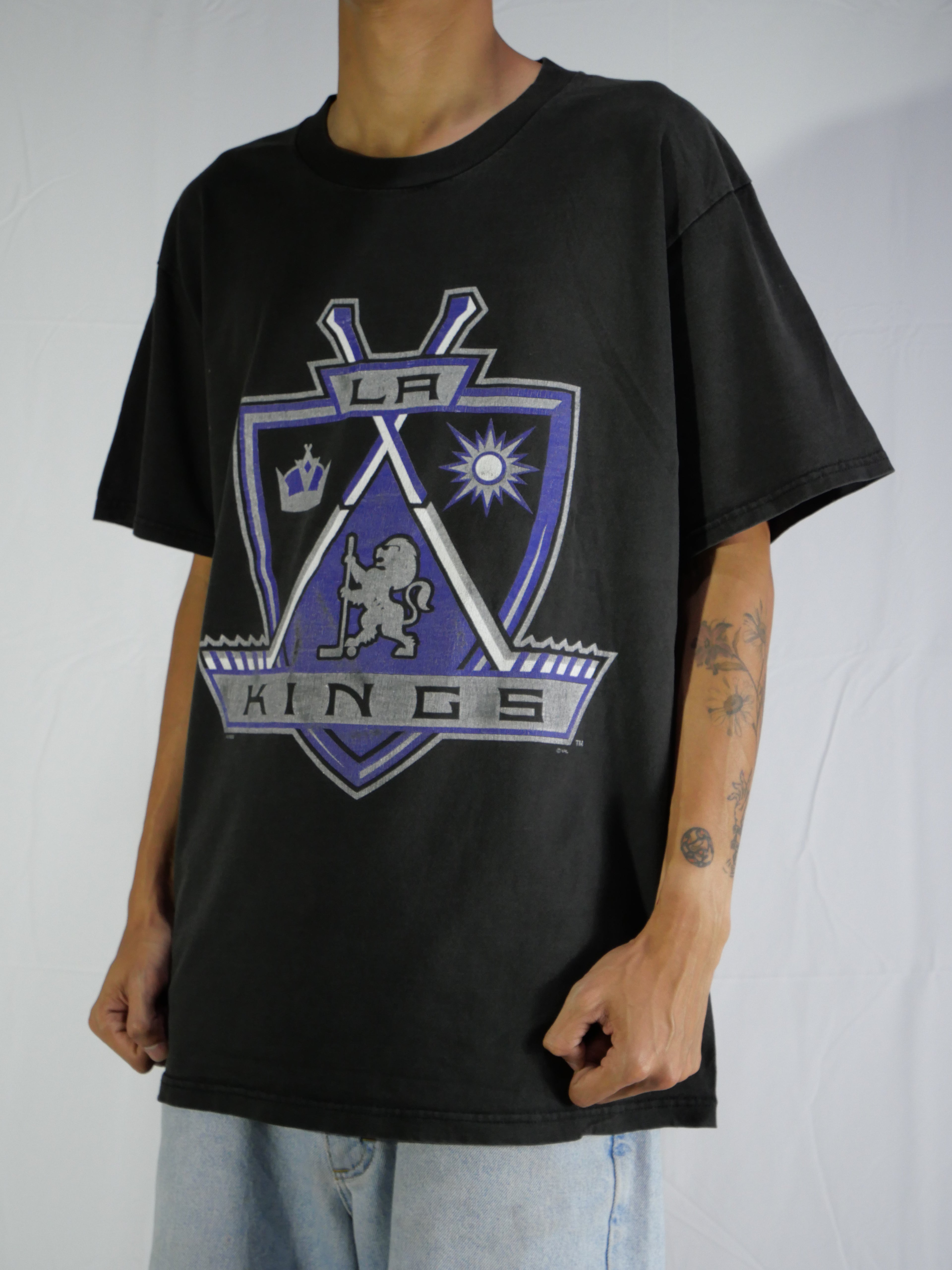 (L) LA Kings T-shirt