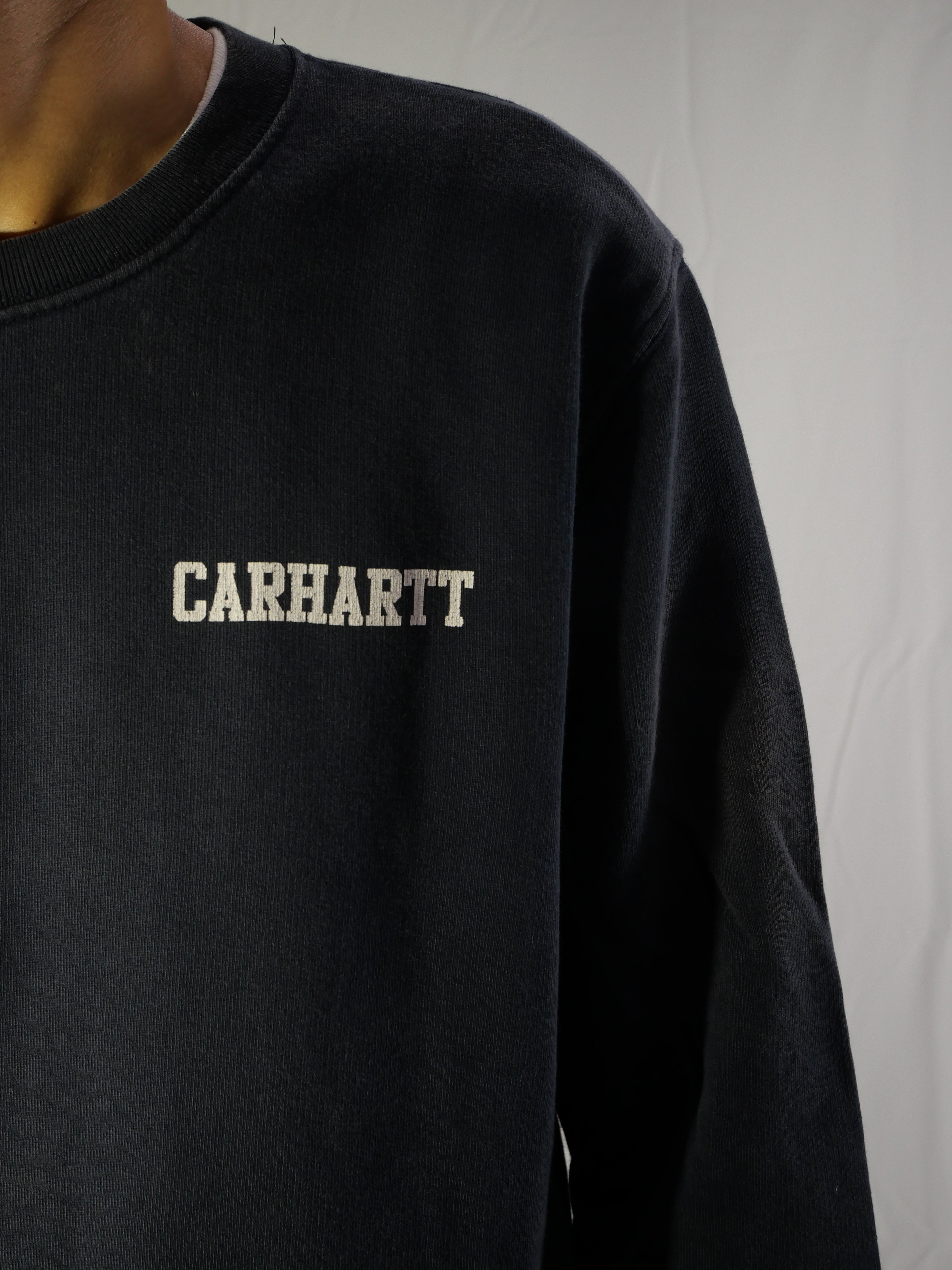 (M) Carhartt Crewneck