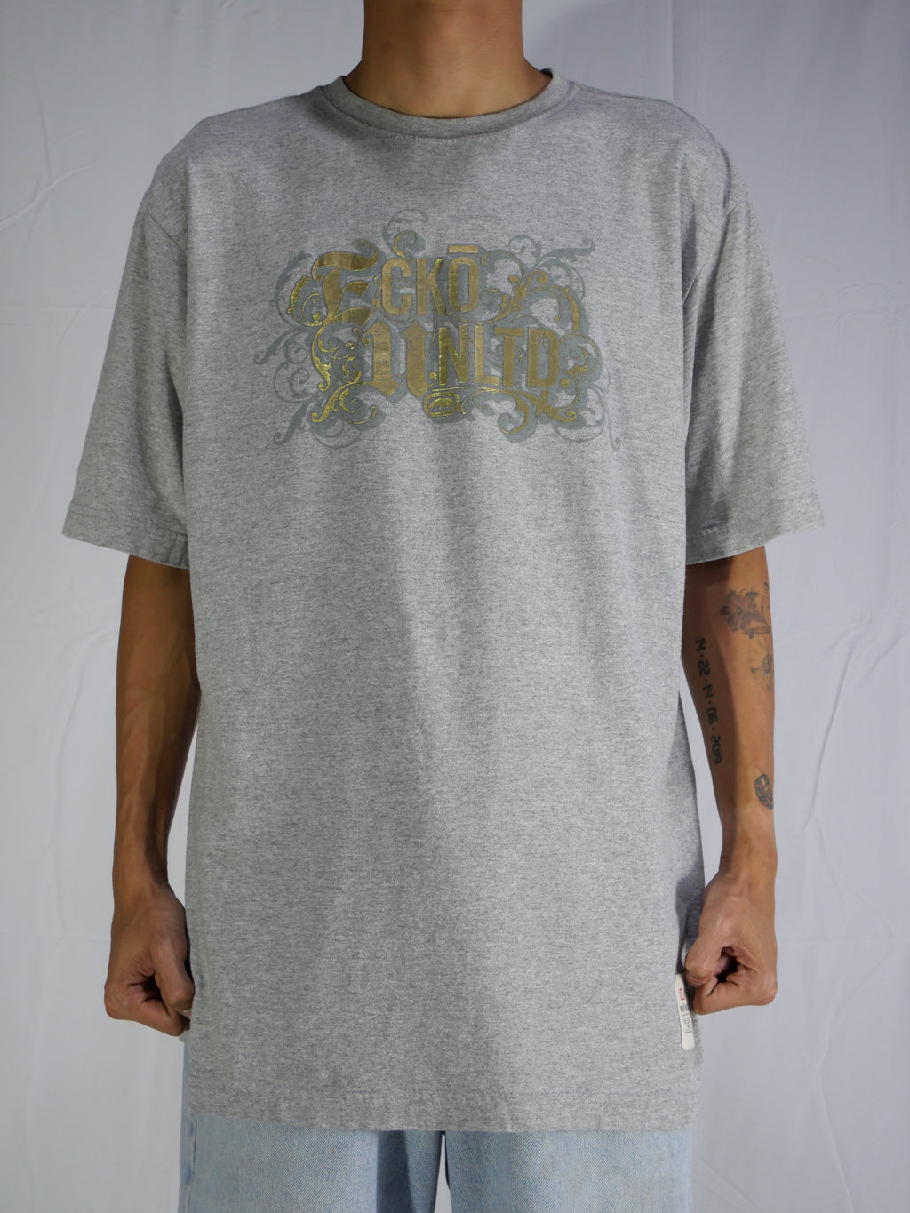 (L) ECKO T-Shirt