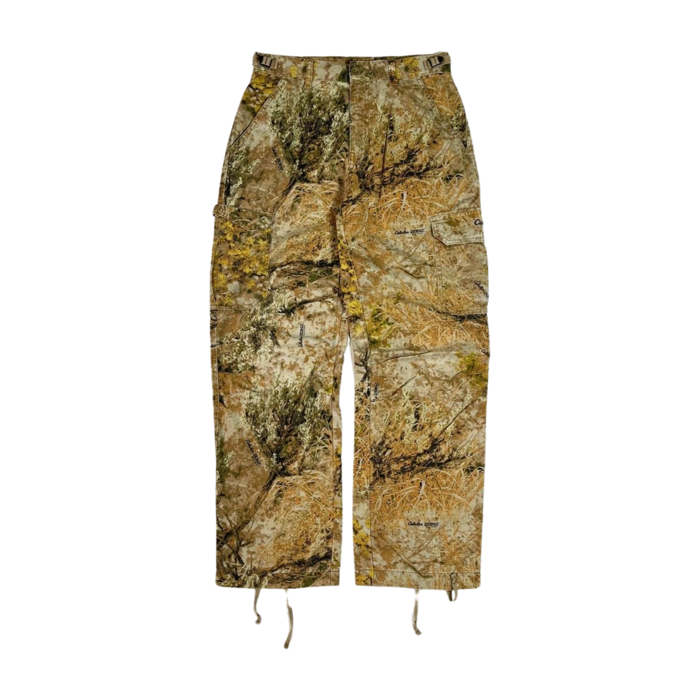 (30) Cabalas Camo Pants