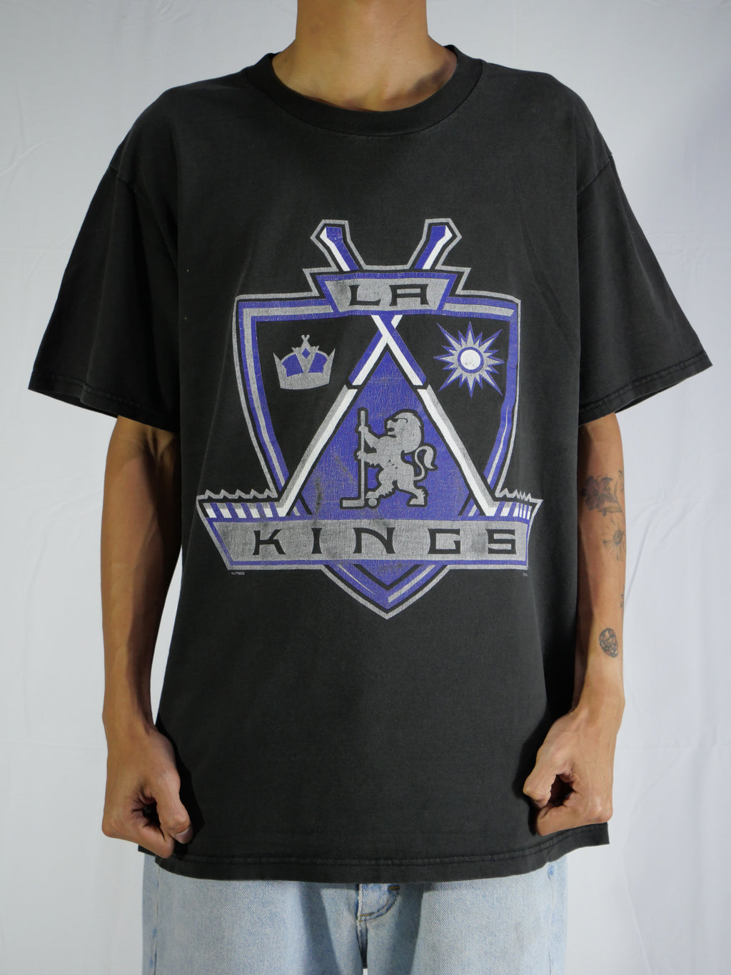 (L) LA Kings T-shirt