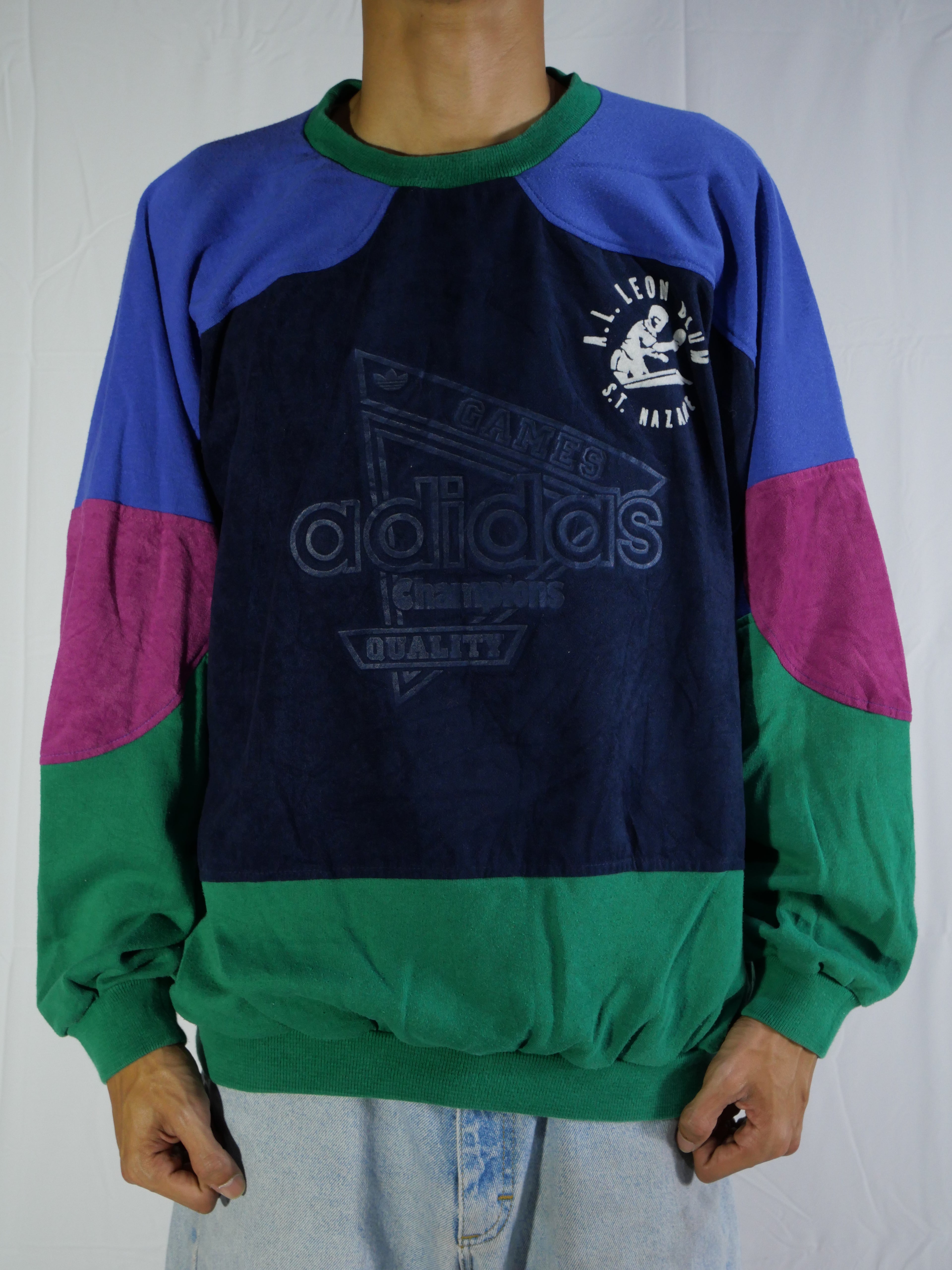 (L) Adidas Crewneck