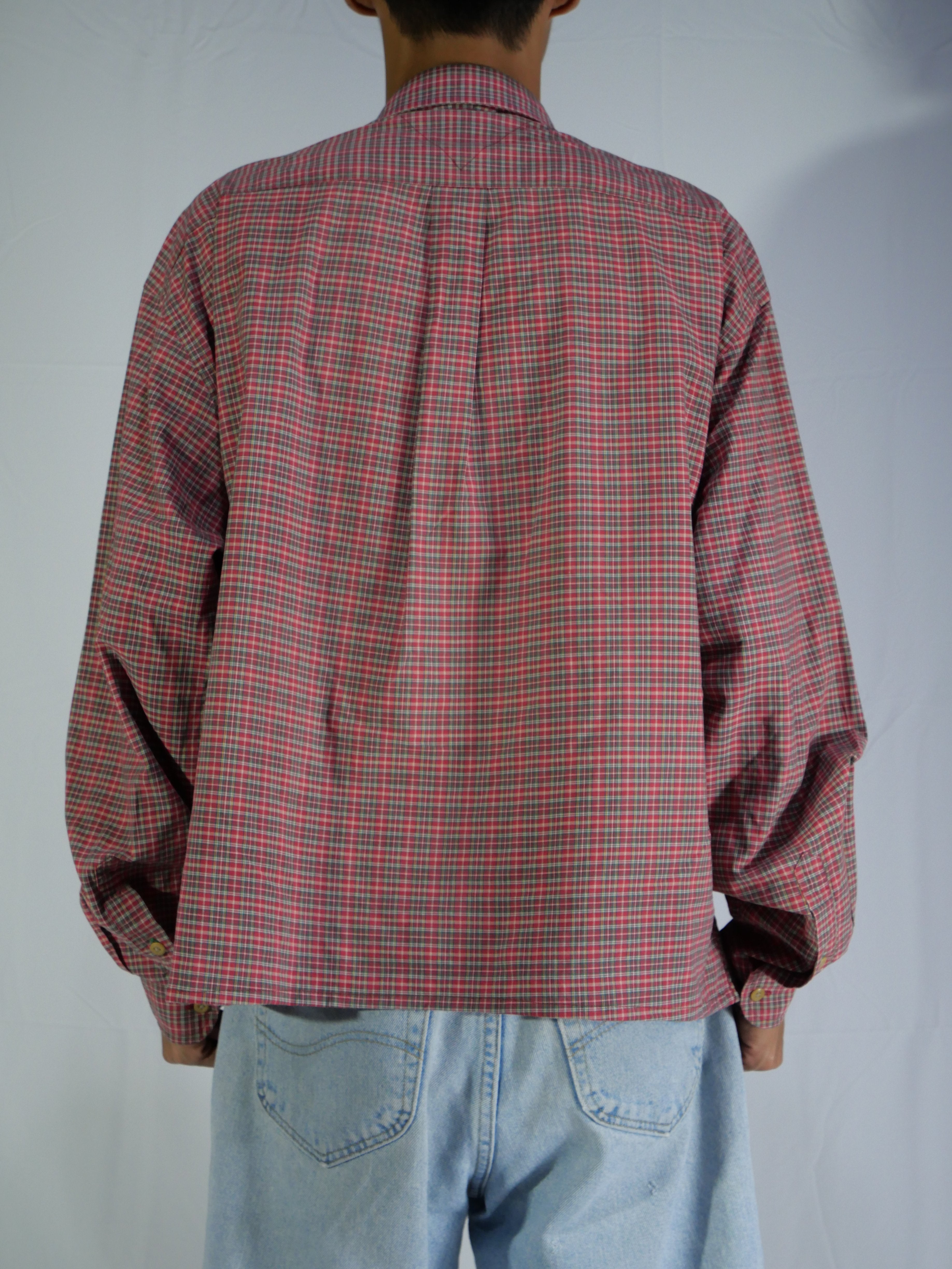 (L) Tommy Hilfiger Button Shirt