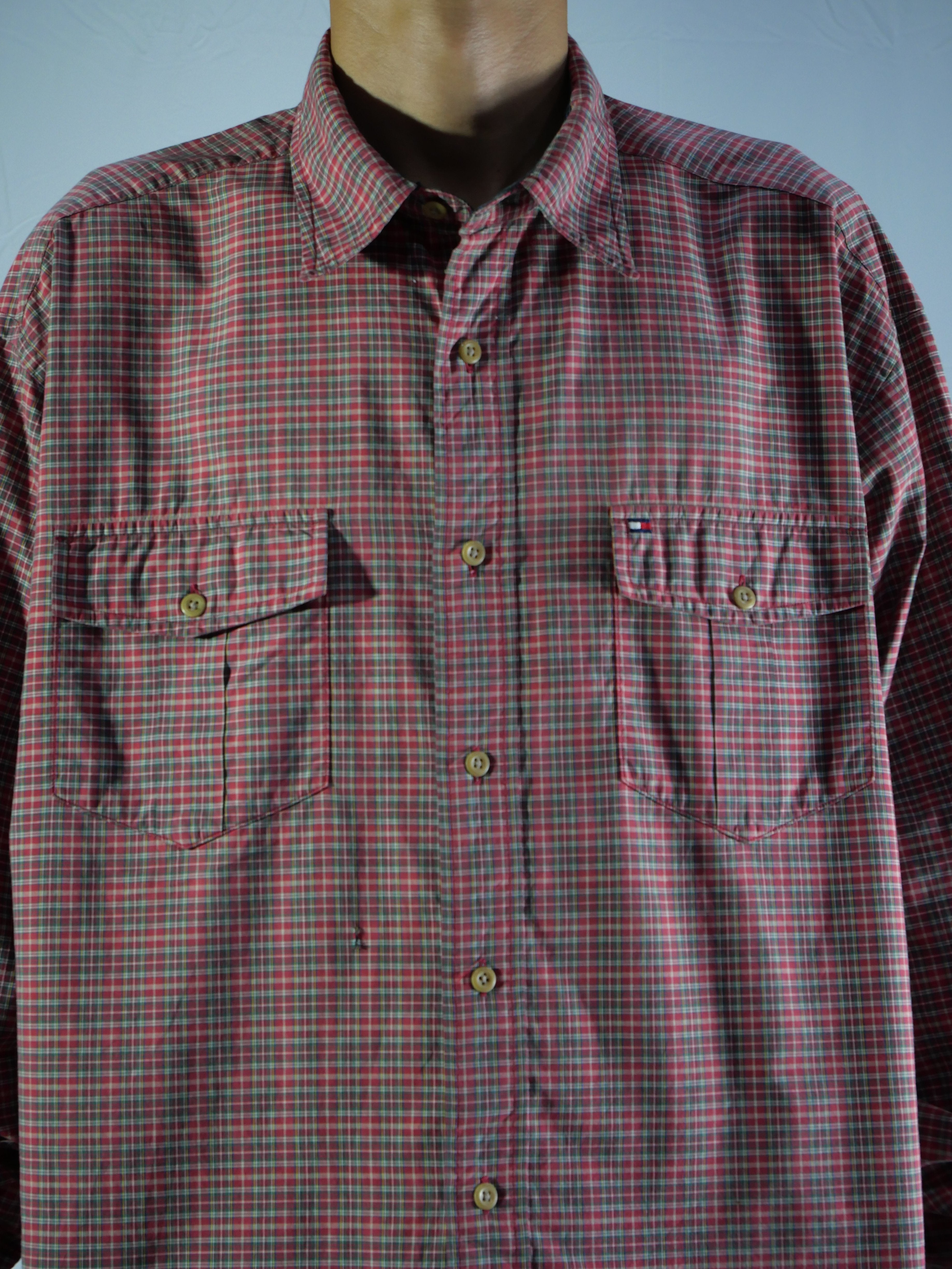 (L) Tommy Hilfiger Button Shirt