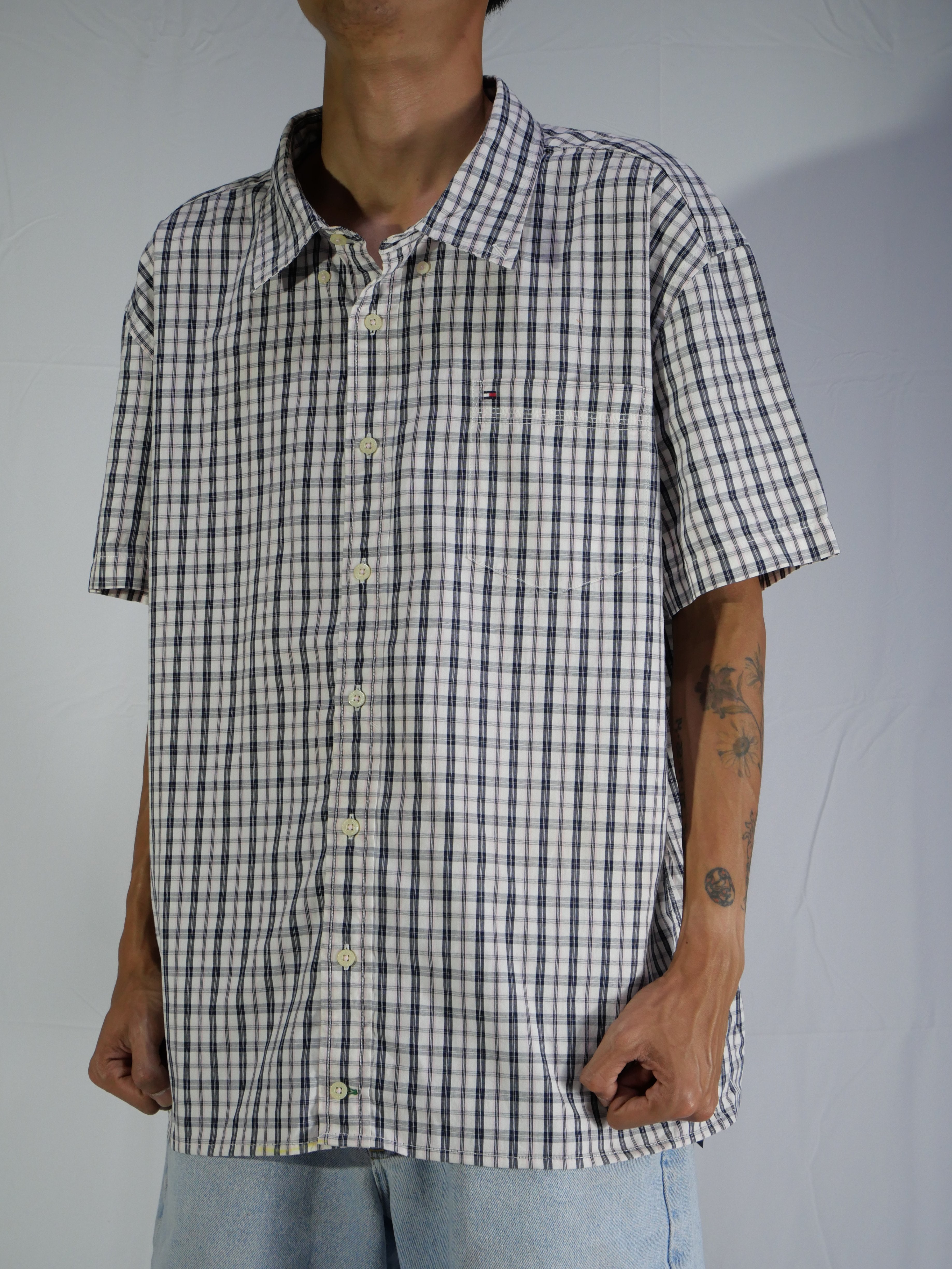 (XXL) Tommy Hilfiger Button Shirt