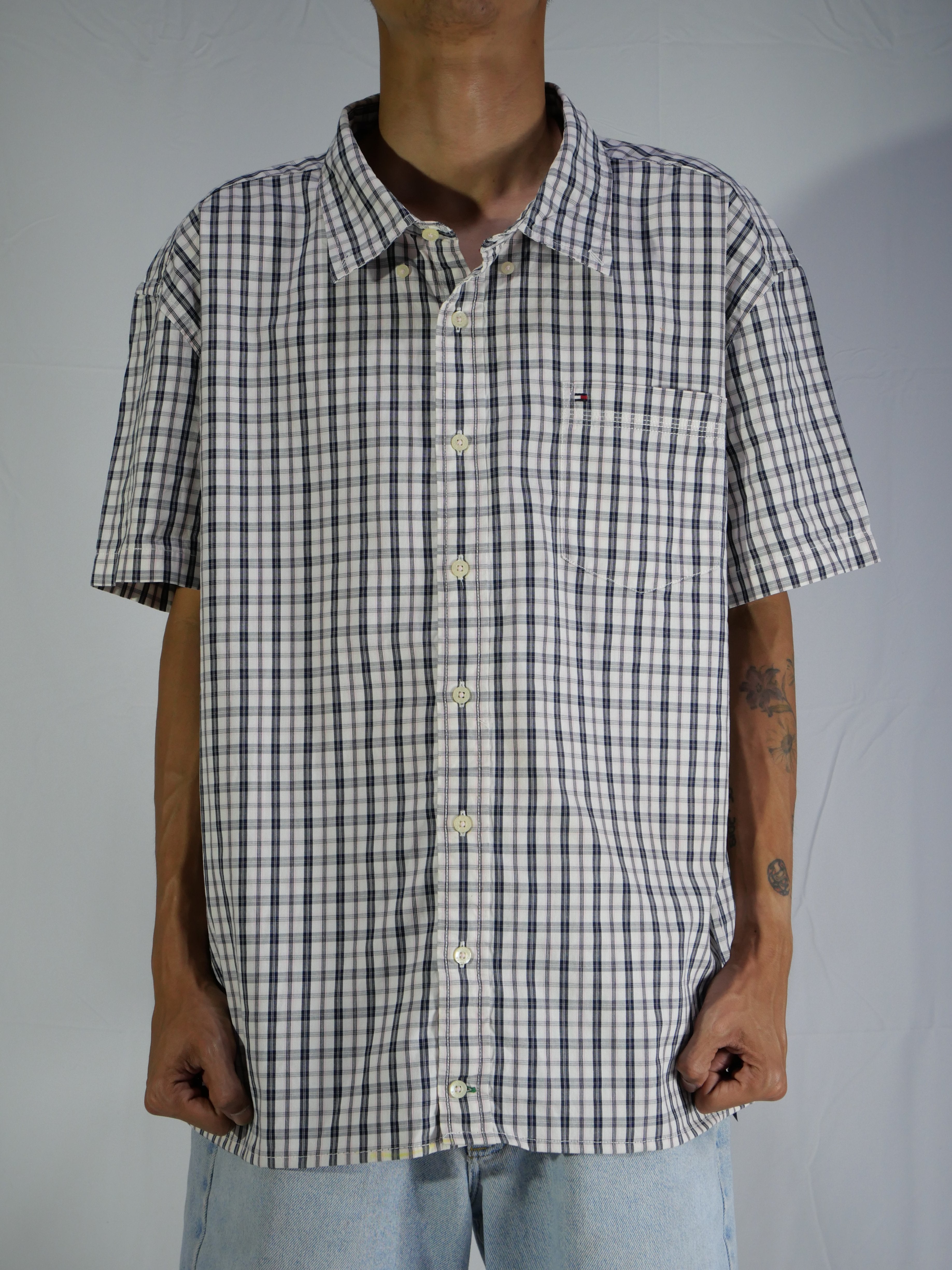 (XXL) Tommy Hilfiger Button Shirt