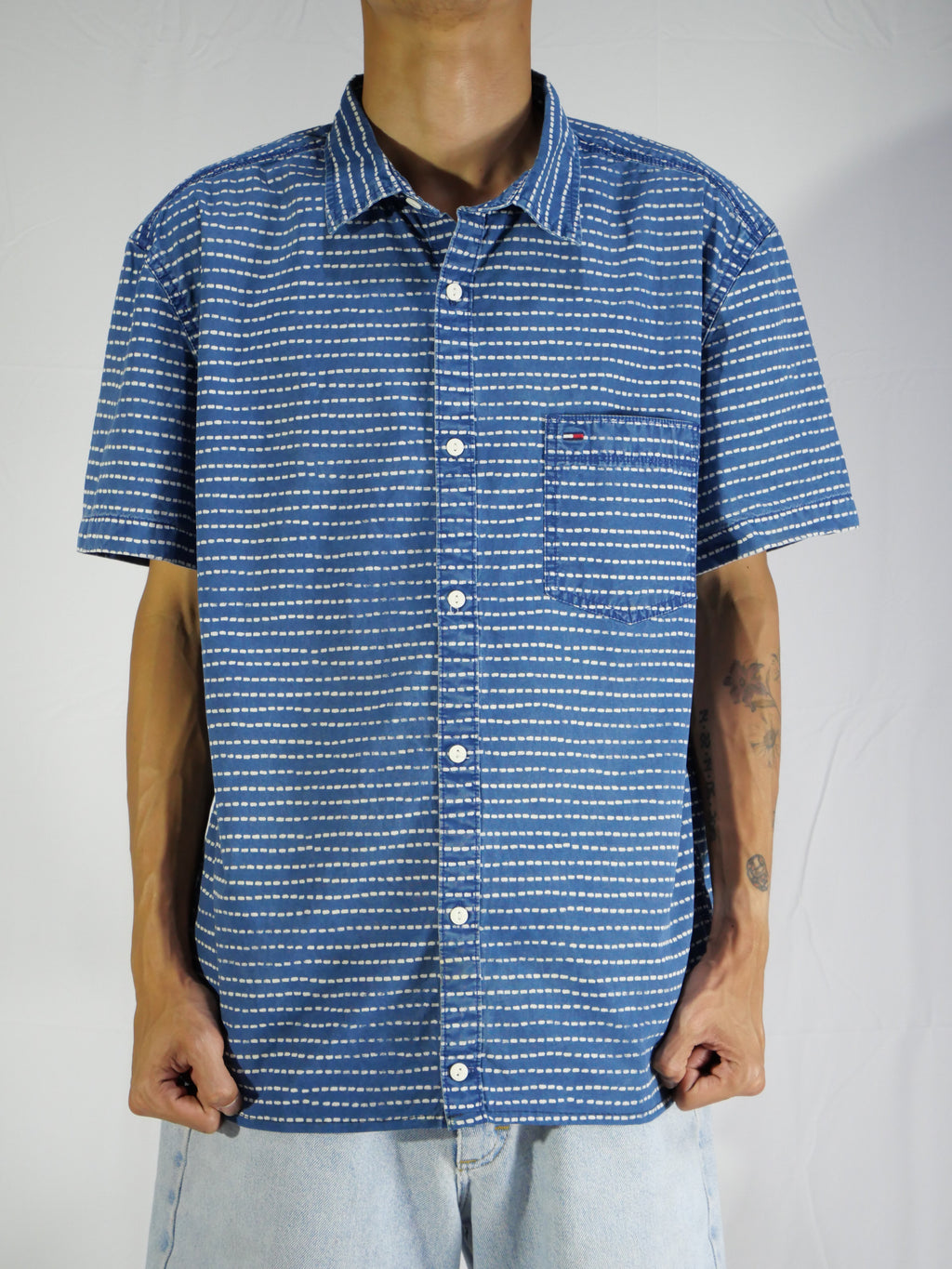 (XL) Tommy Hilfiger Button Shirt