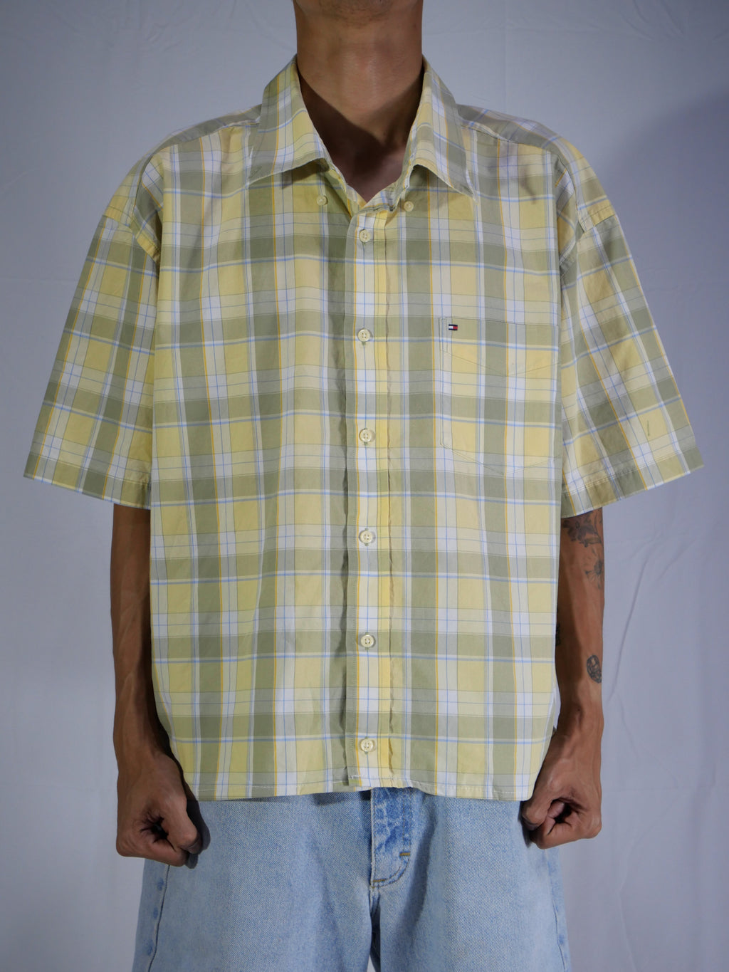 (XL) Tommy Hilfiger Button Shirt