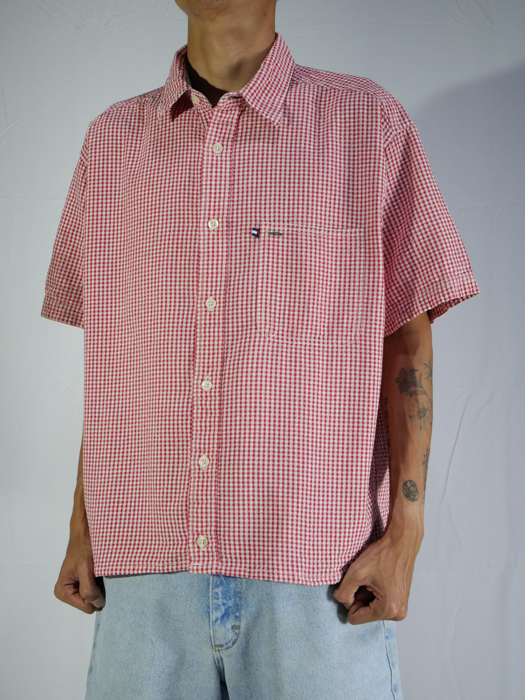 (M) Tommy Hilfiger Button Shirt