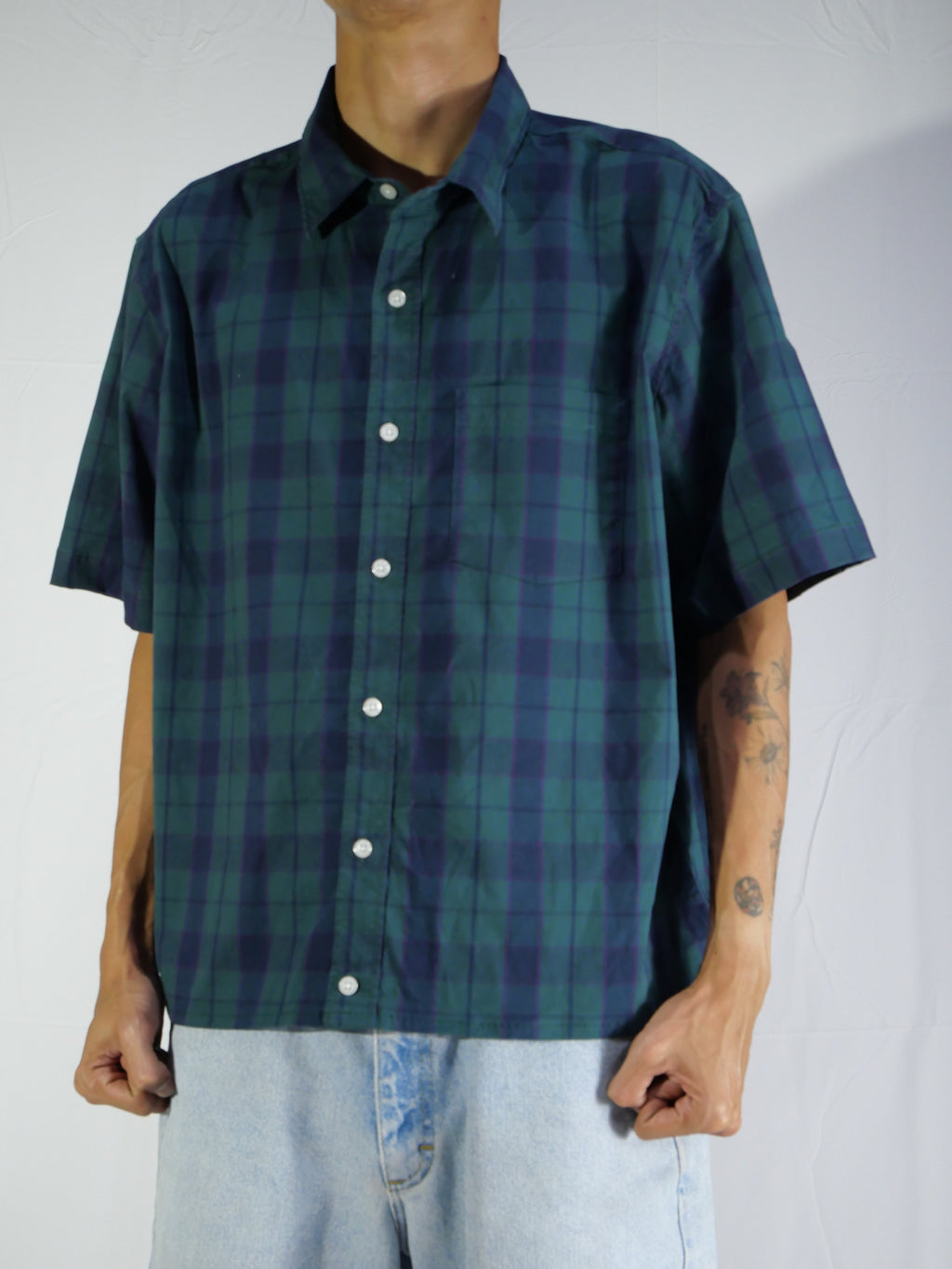 (XL) GAP Button Shirt