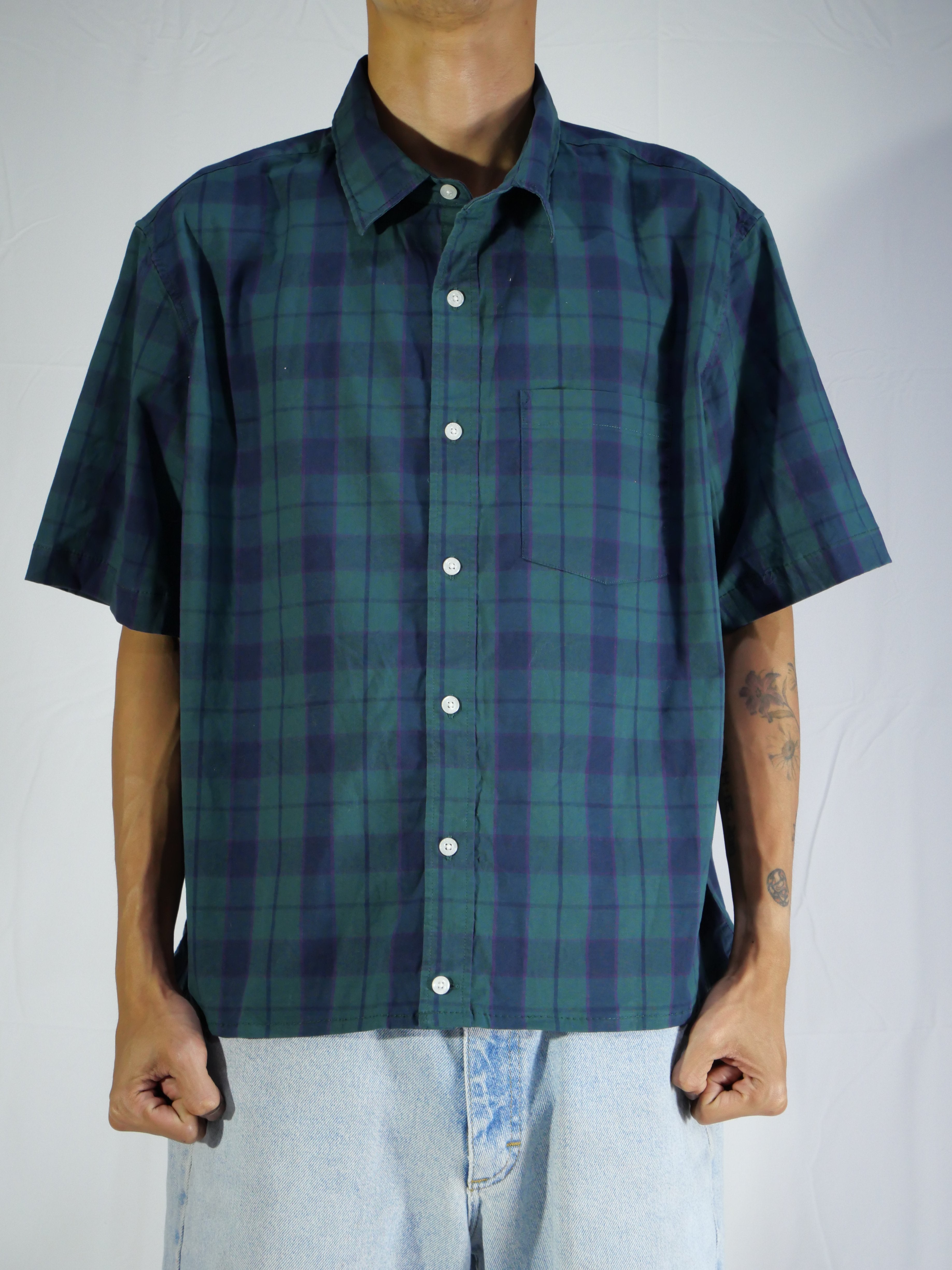 (XL) GAP Button Shirt