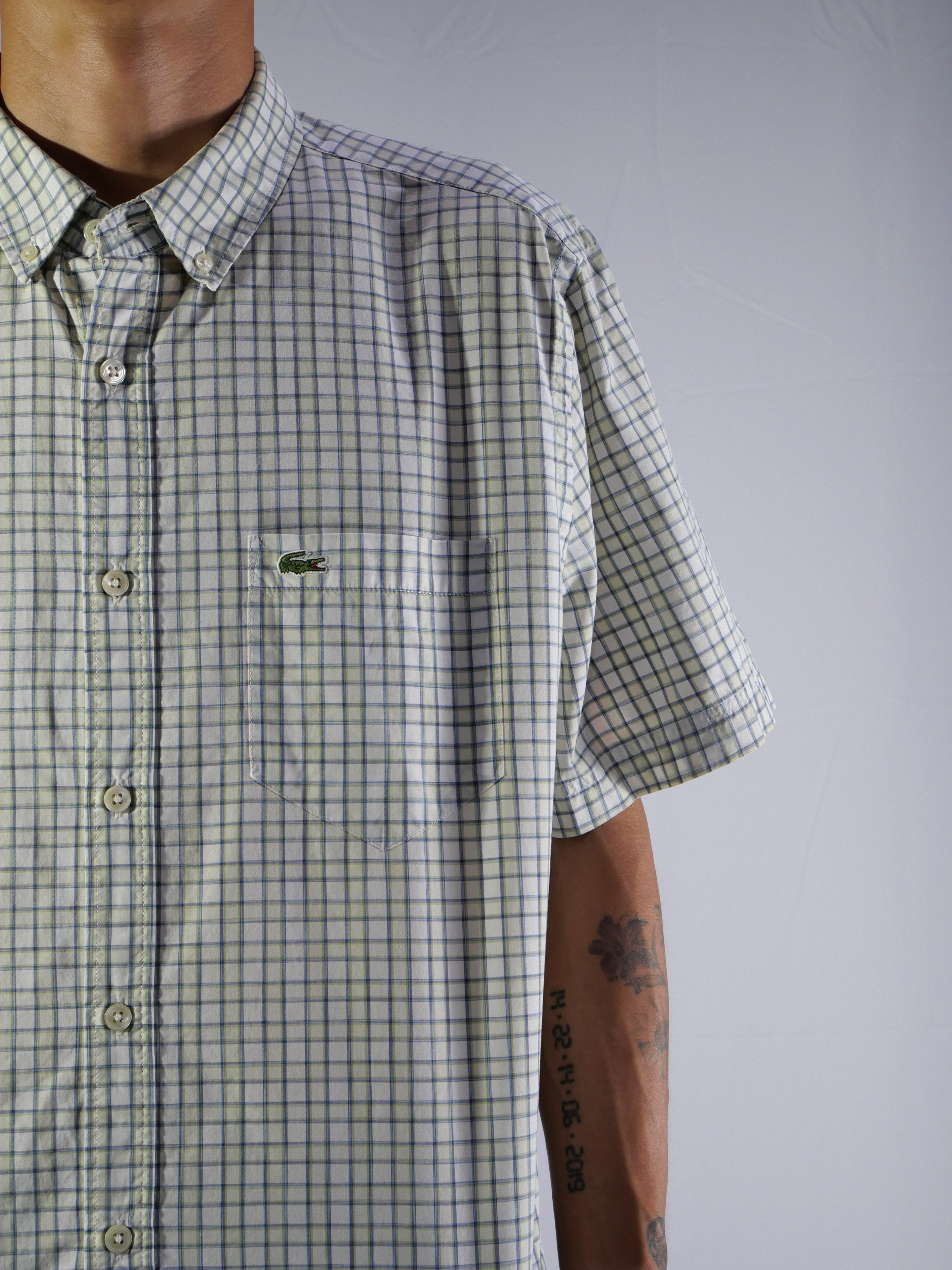 (L) Lacoste Button Shirt