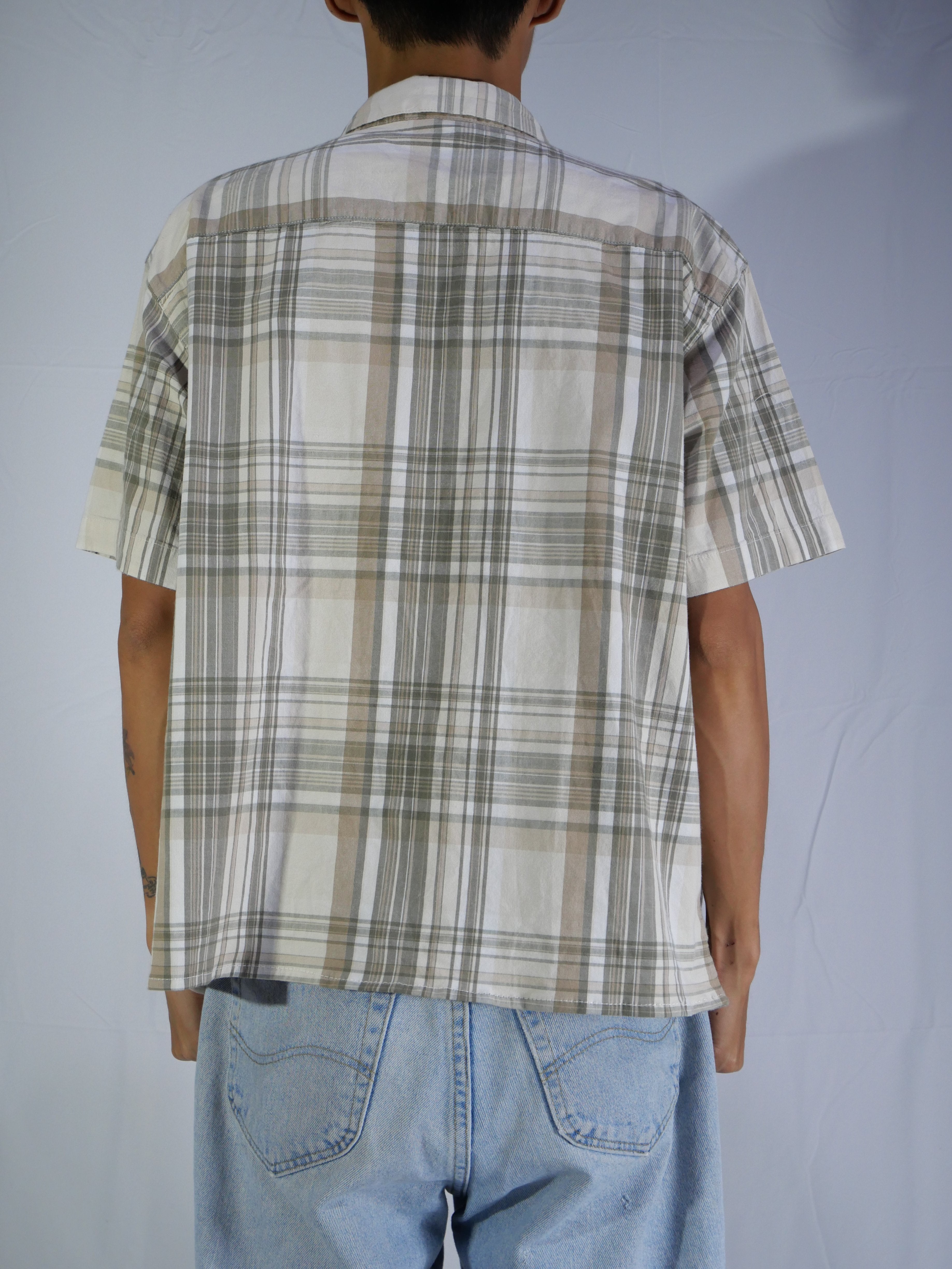 (XL) Columbia Button Shirt