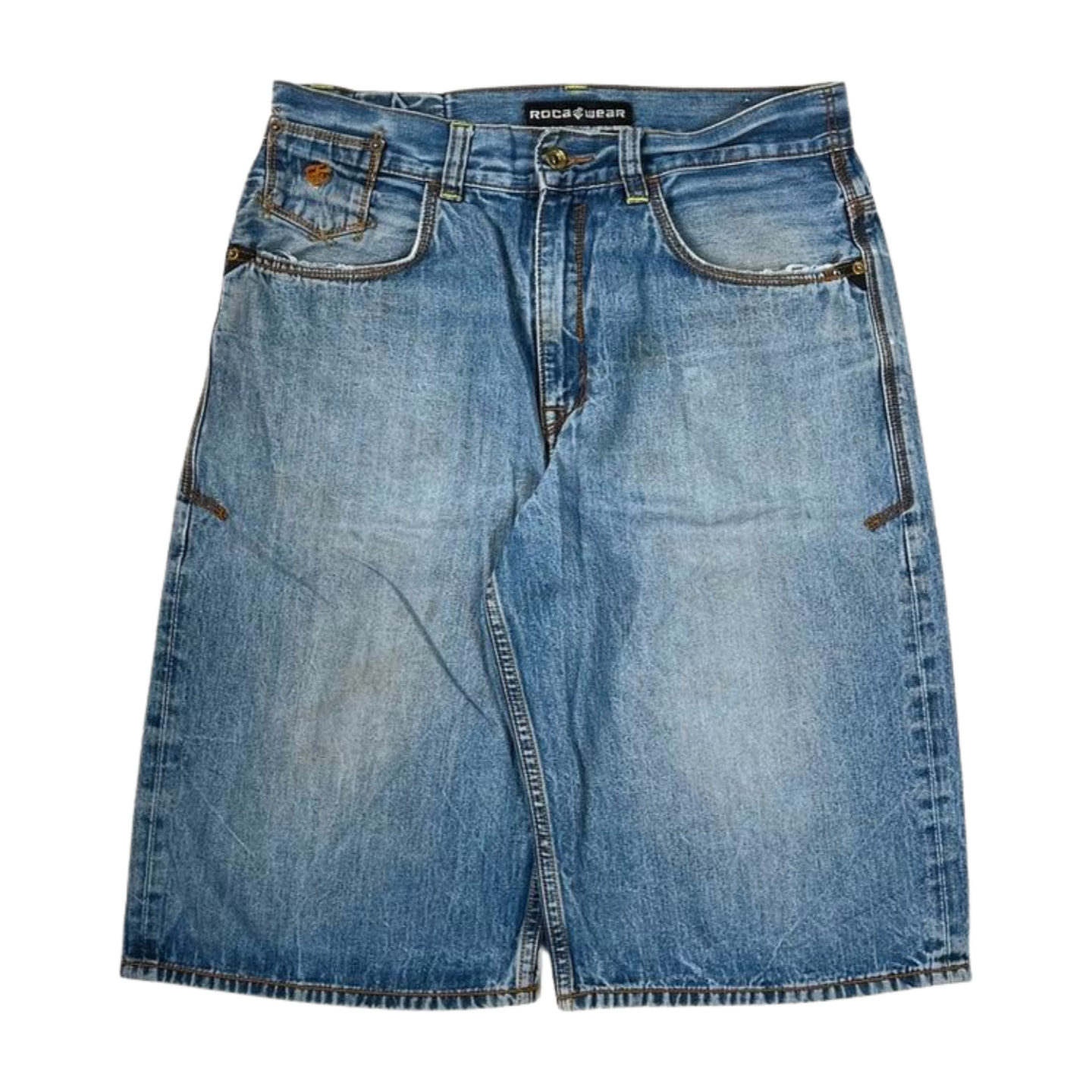 (32) Rocawear Jorts