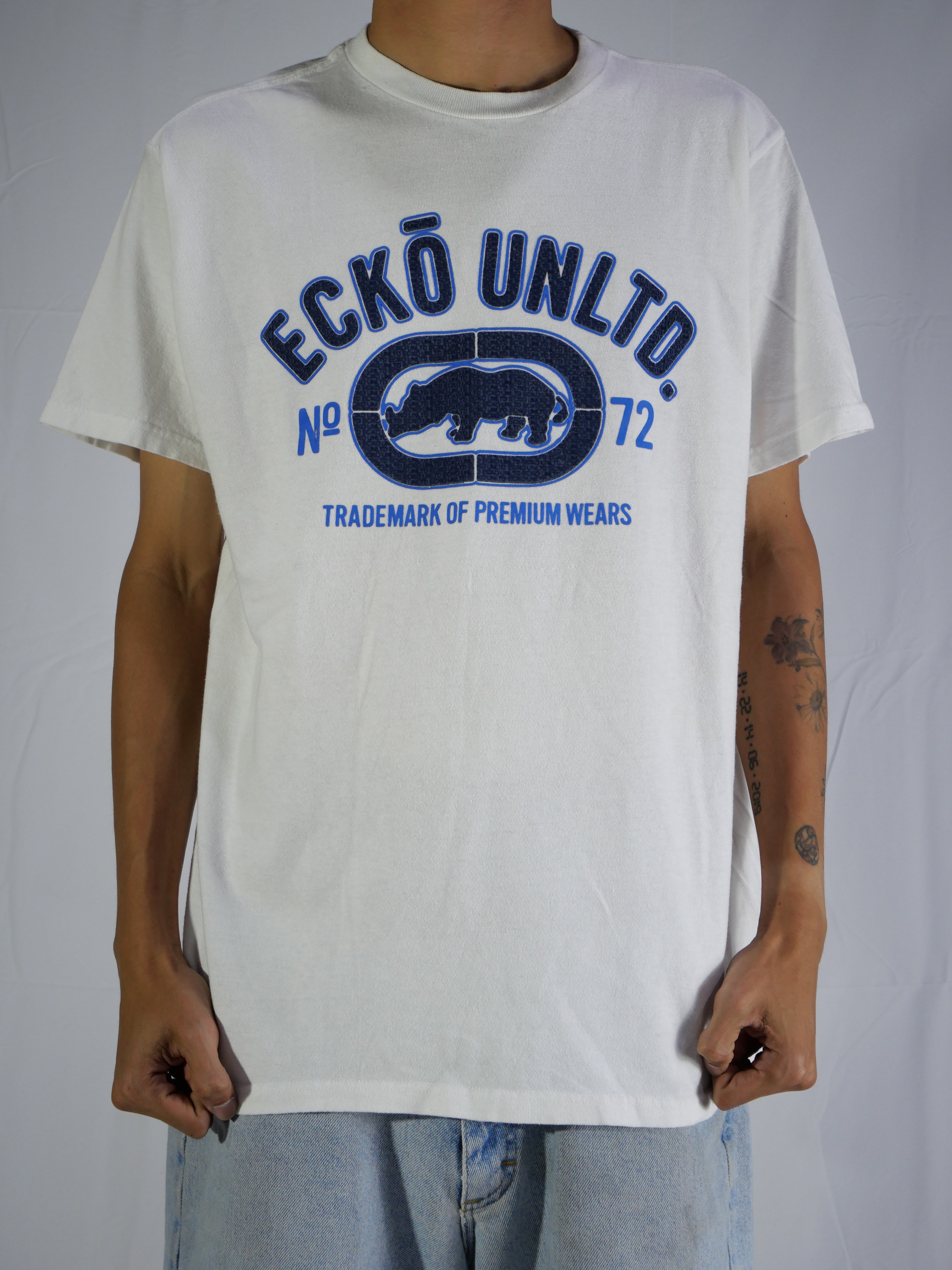 (L) Ecko T-shirt