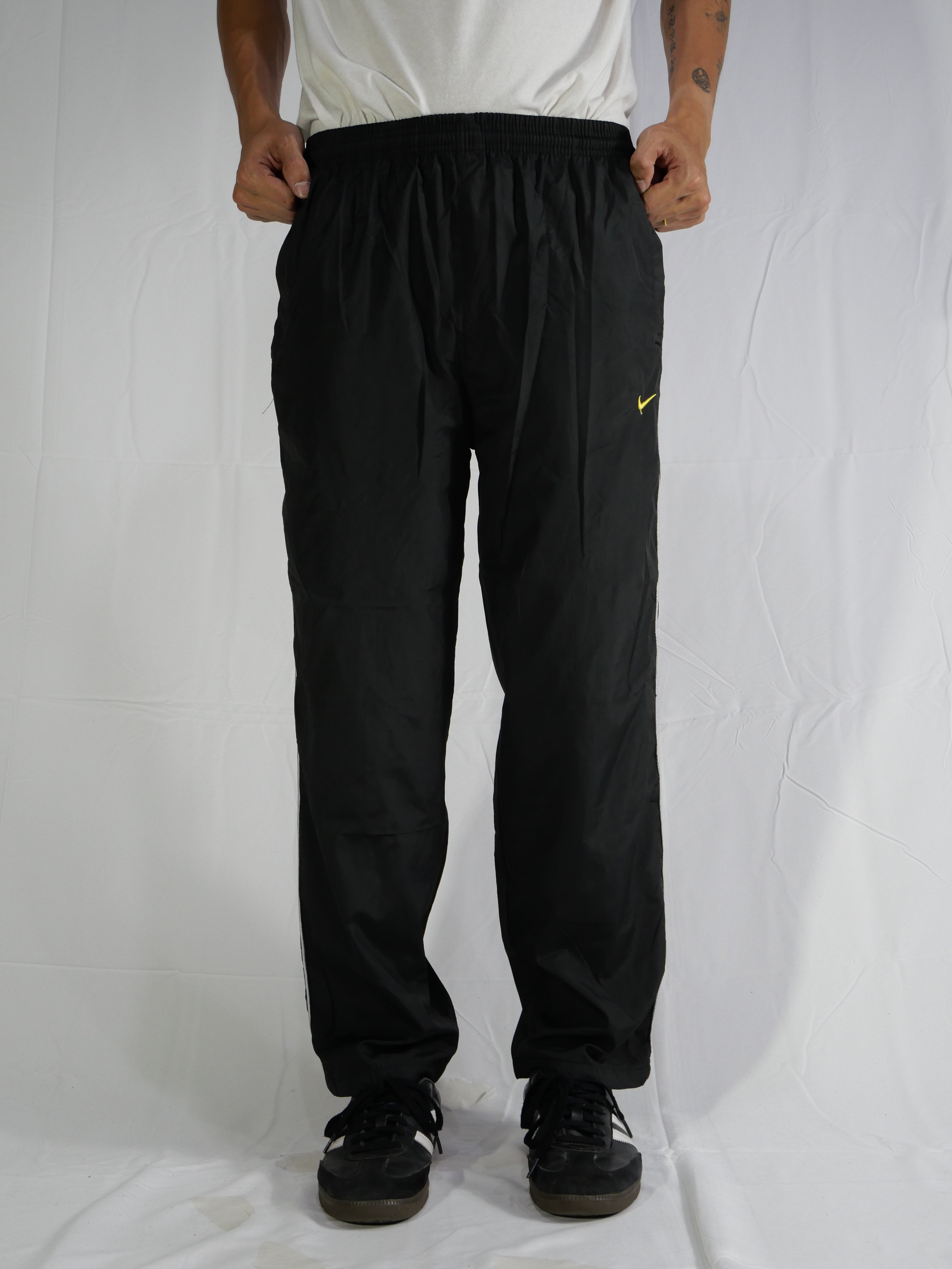 (M) Nike Track Pants