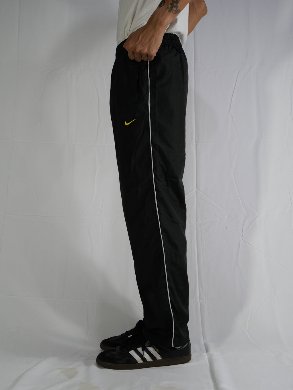 (M) Nike Track Pants