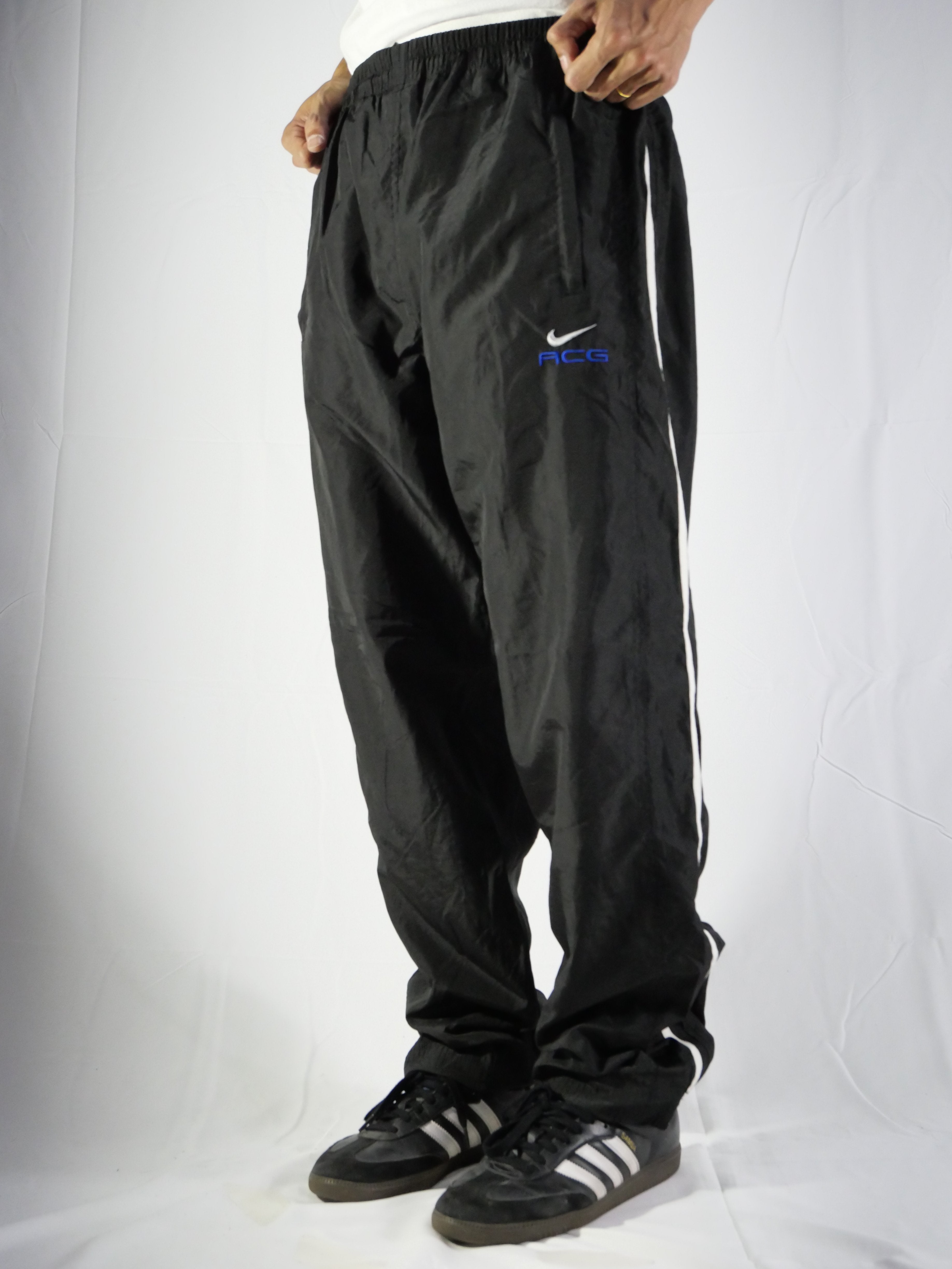 (S) Nike ACG Track Pants