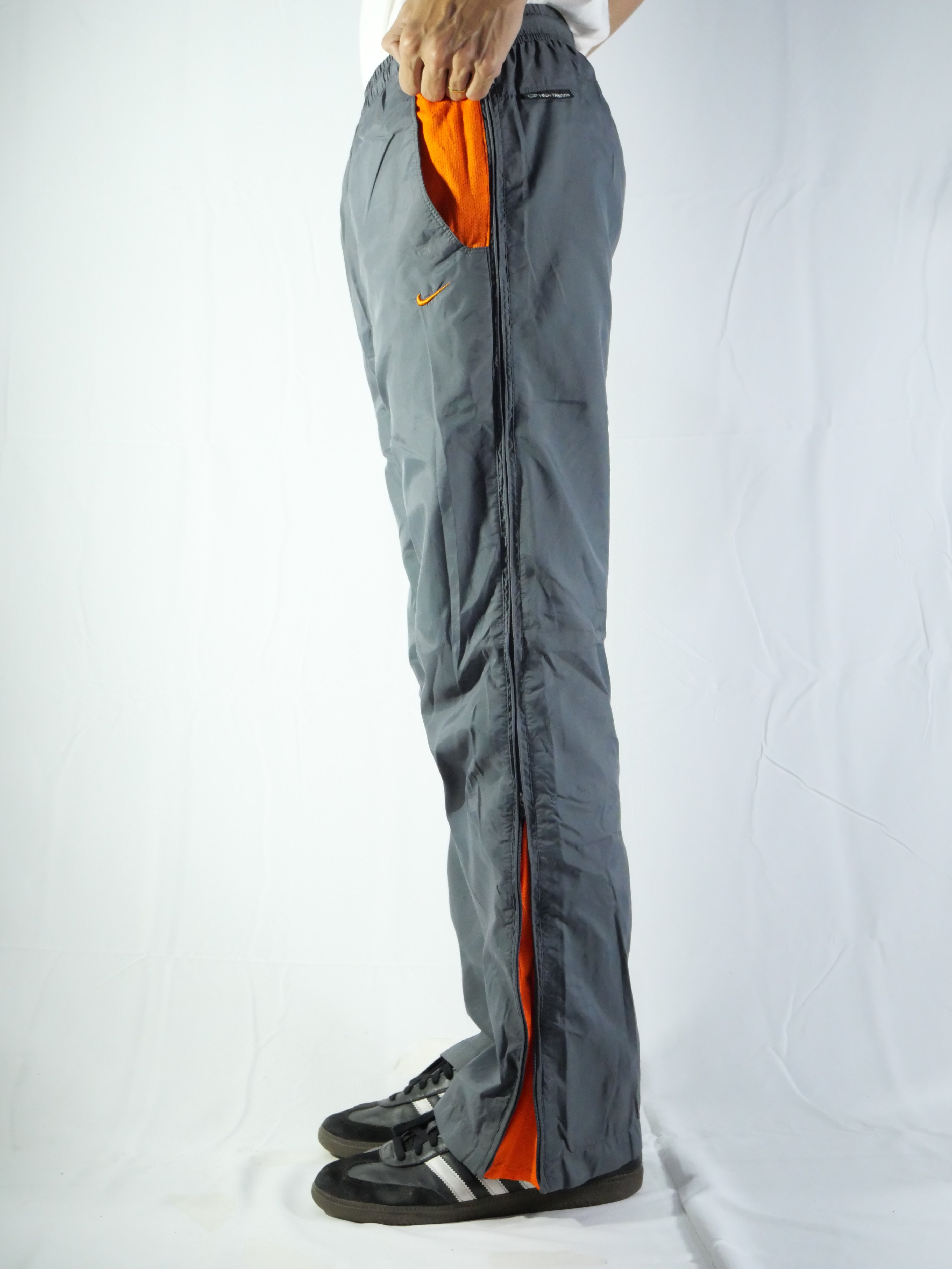 (S) Nike Track Pants