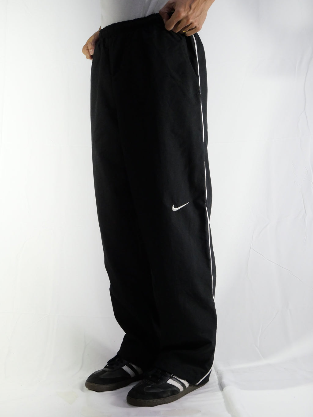 (L) Nike Track Pants