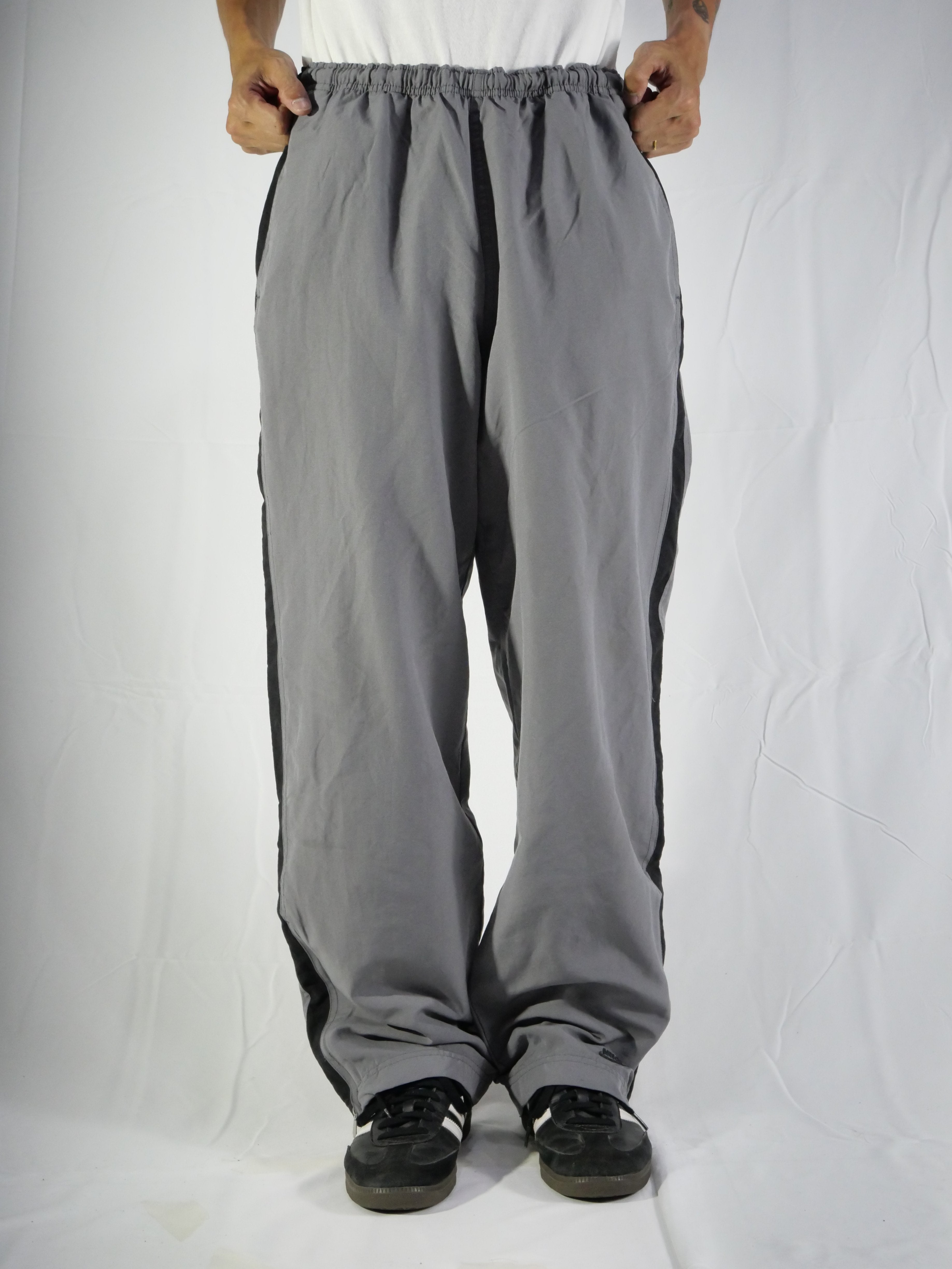 (M) Nike Track Pants