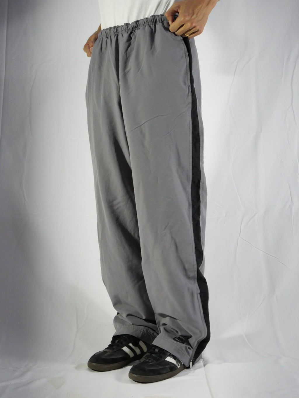 (M) Nike Track Pants