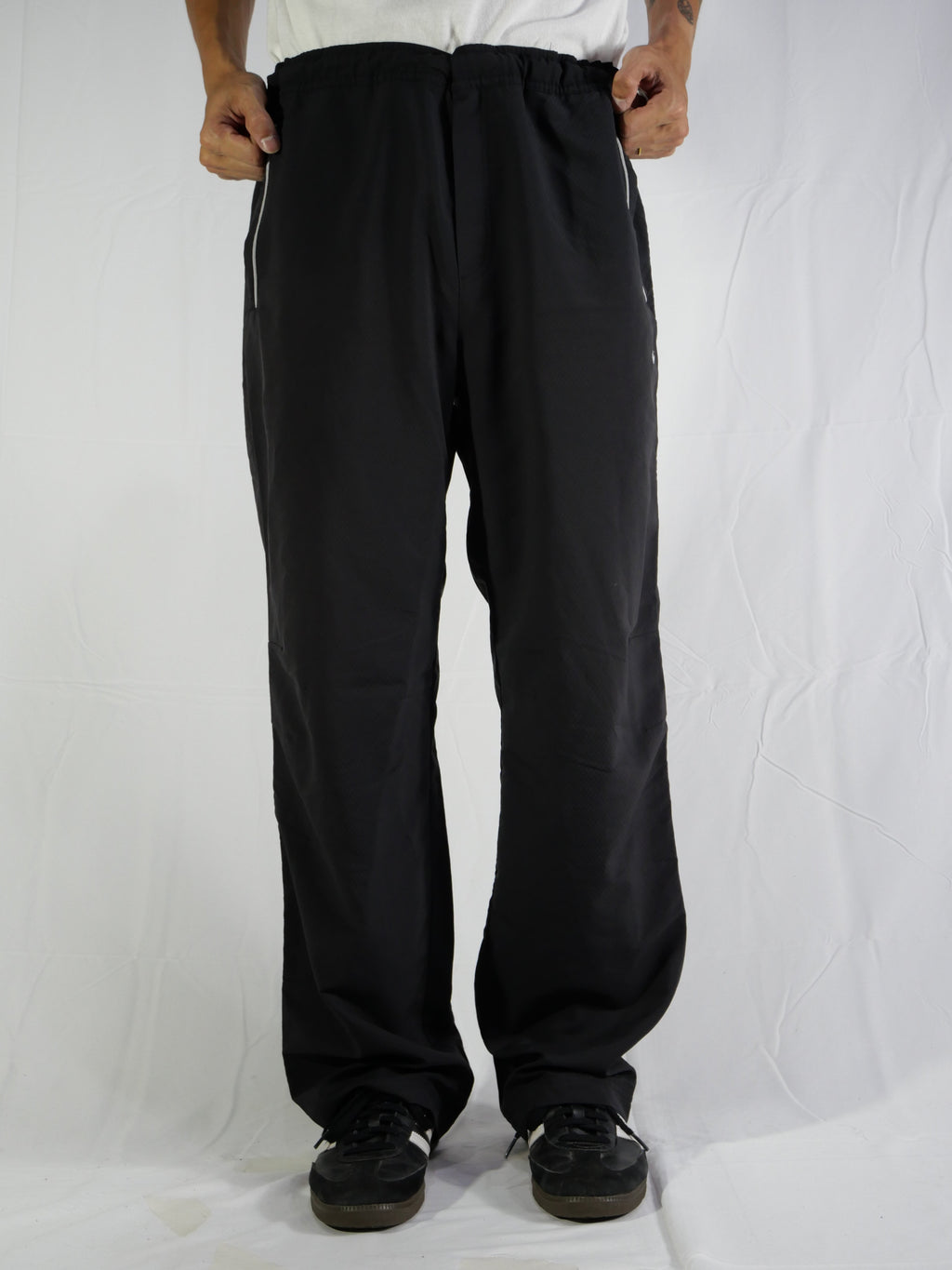 (L) Nike Track Pants