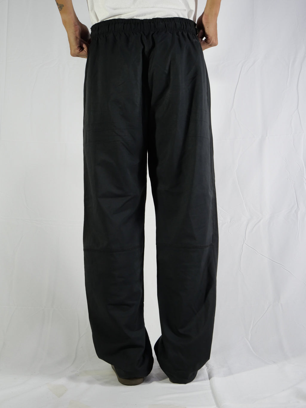 (M) Nike Track Pants