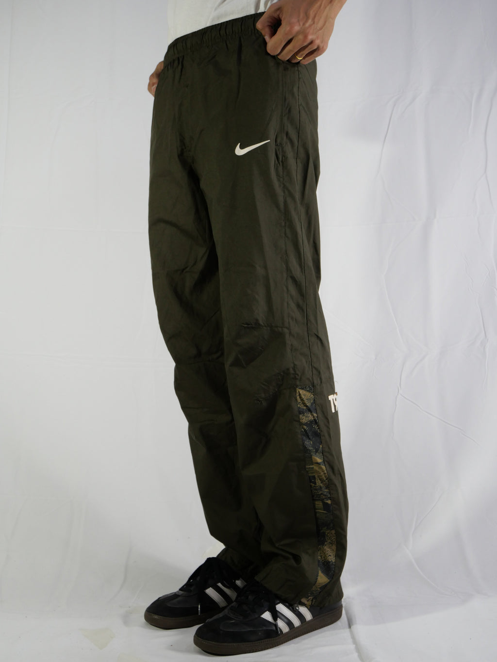 (S) Nike Track Pants