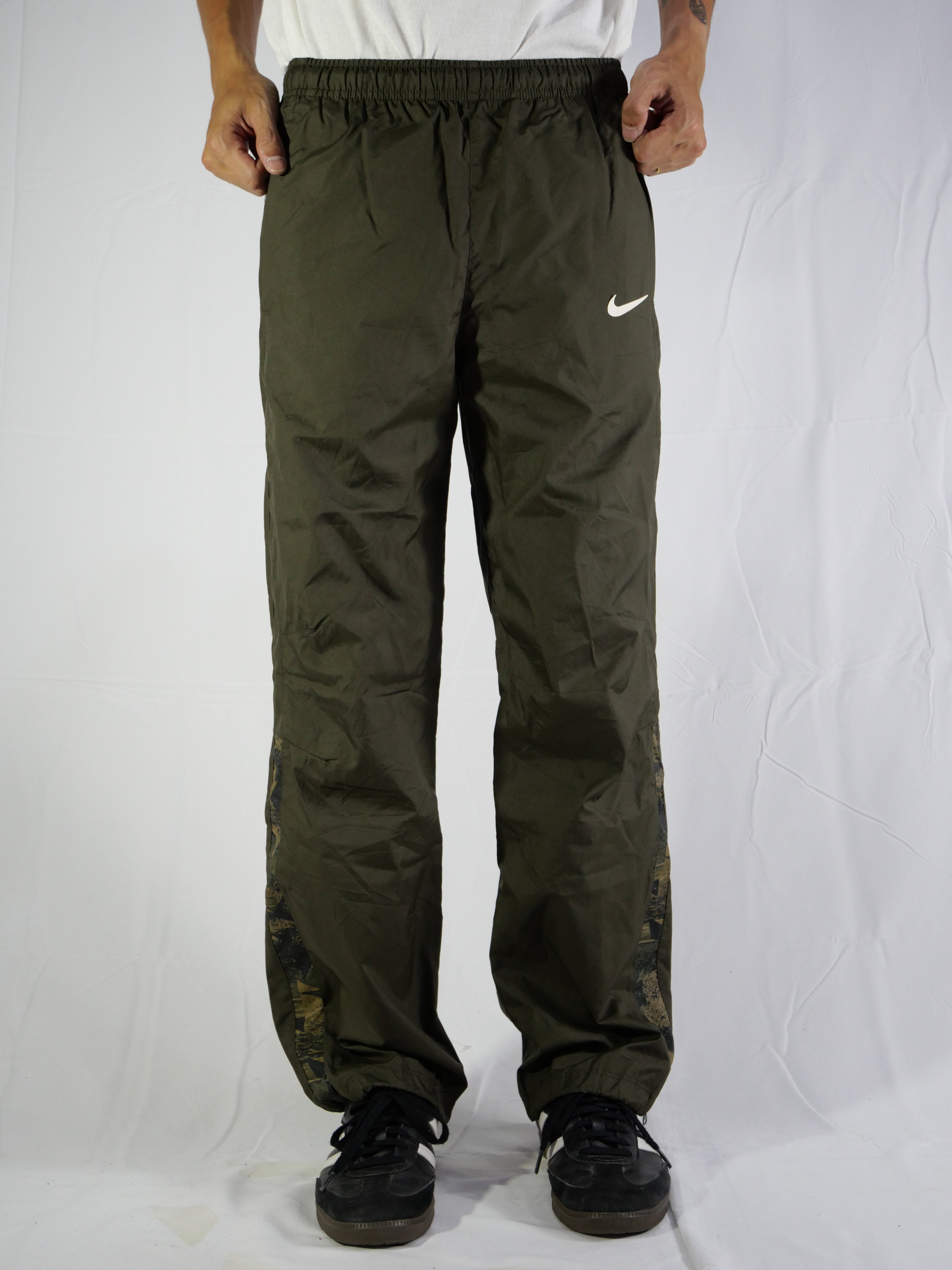 (S) Nike Track Pants