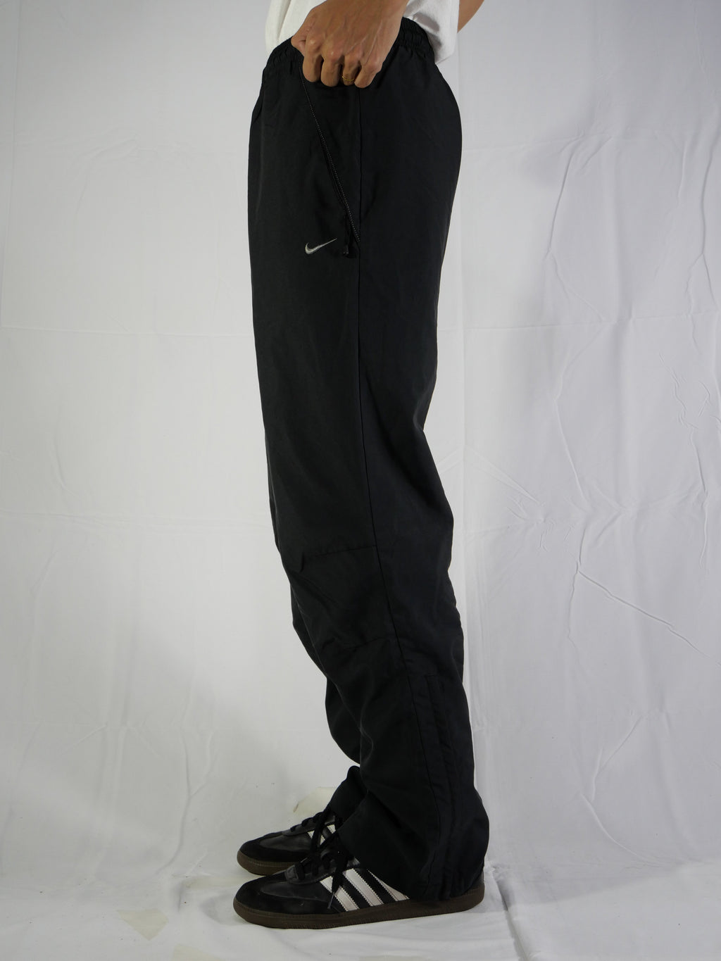 (M) Nike Track Pants