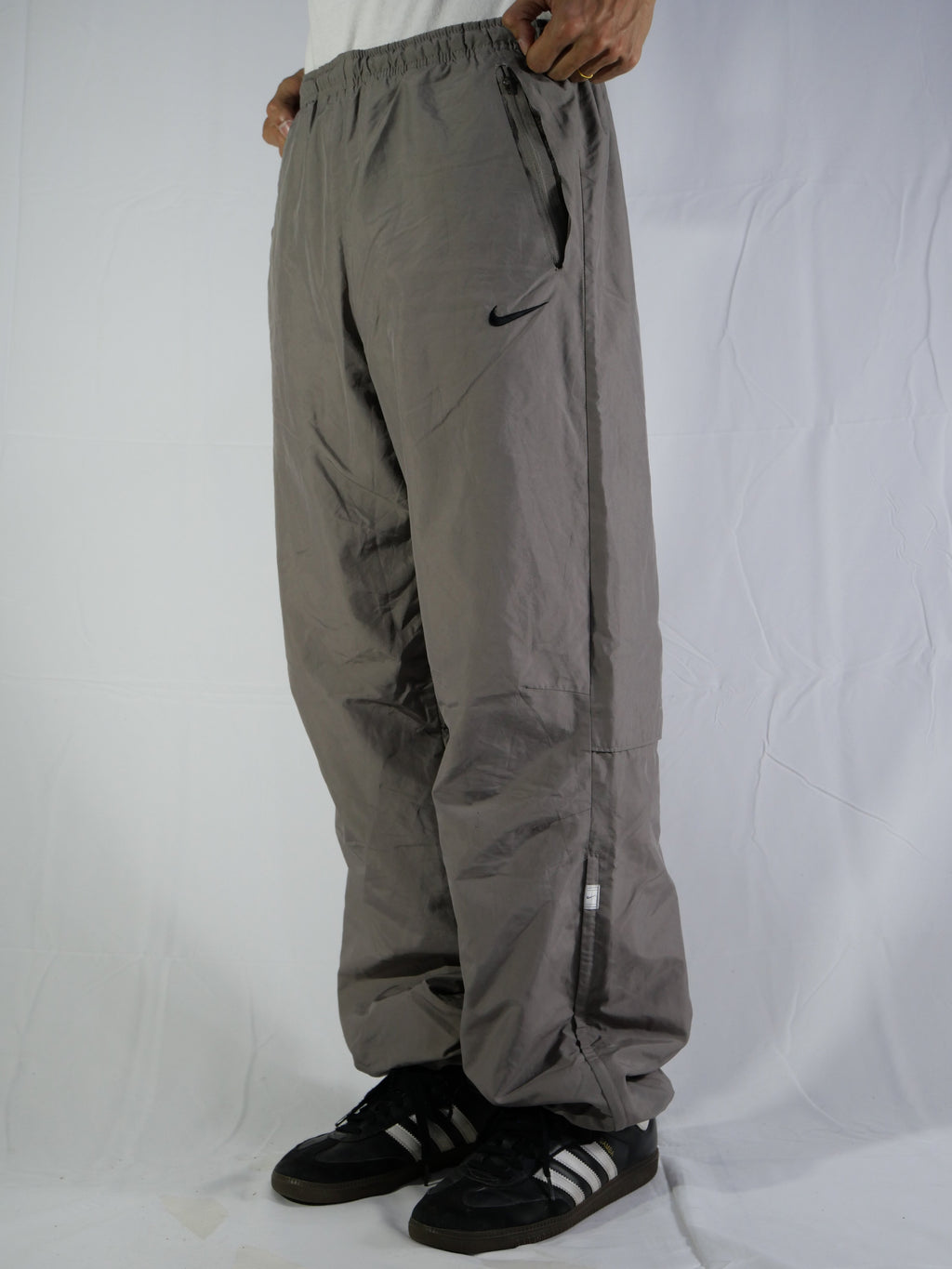 (M) Nike Track Pants