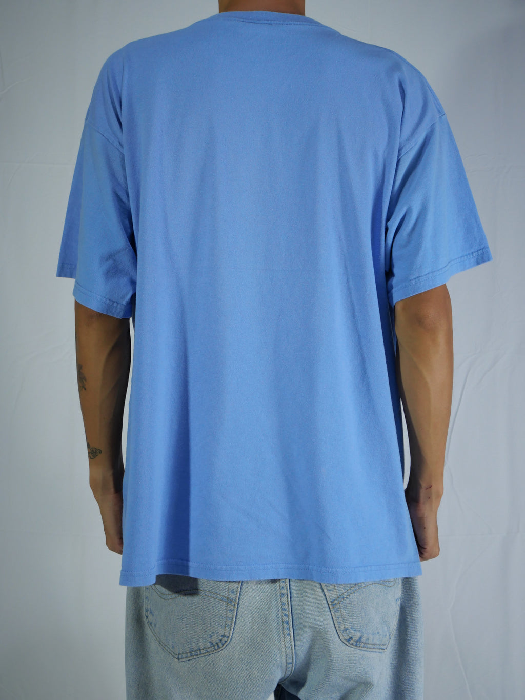 (L) Carolina Basketball T-Shirt