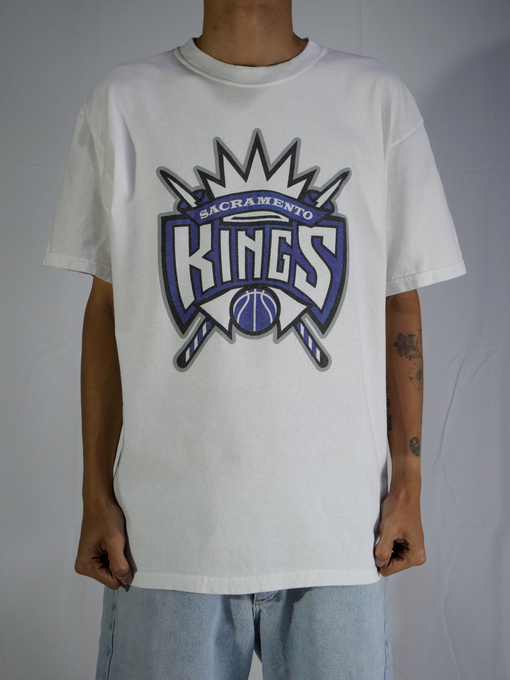 (L) Sacramento Kings T-Shirt