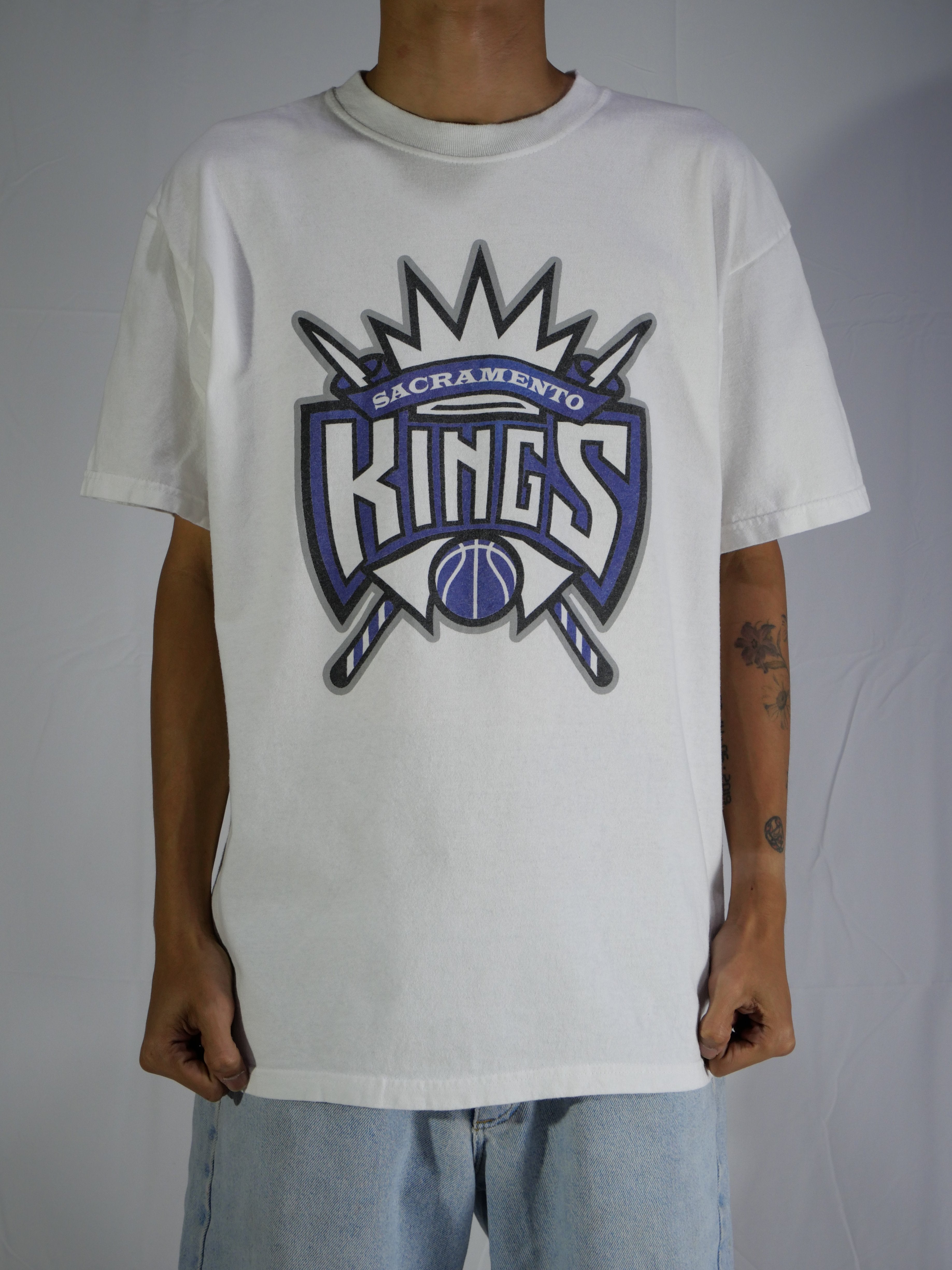 (L) Sacramento Kings T-Shirt