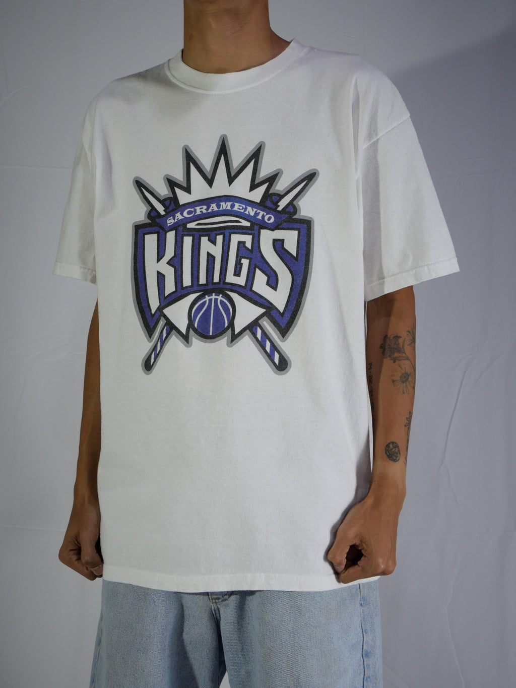 (L) Sacramento Kings T-Shirt